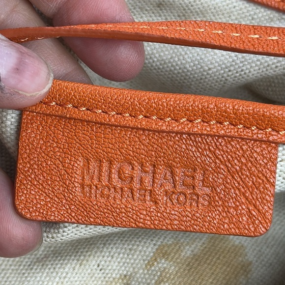 (P4) MICHAEL Michael Kors
Santori raffia and leather basket bag in beige/orange - Picture 11 of 14